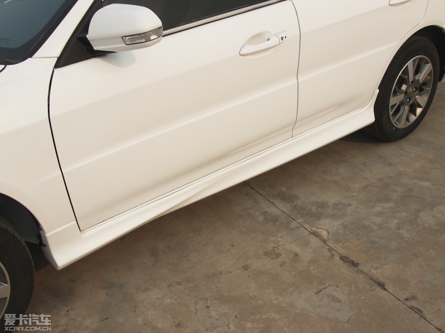 2012V3␂ H 1.5L քL