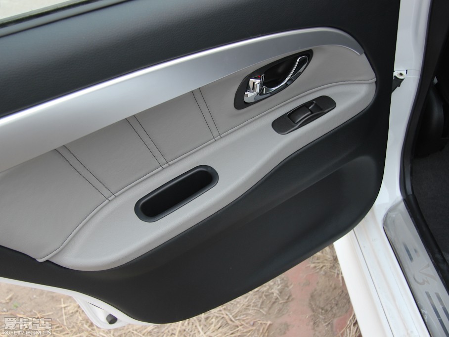 2012V3␂ H 1.5L քL