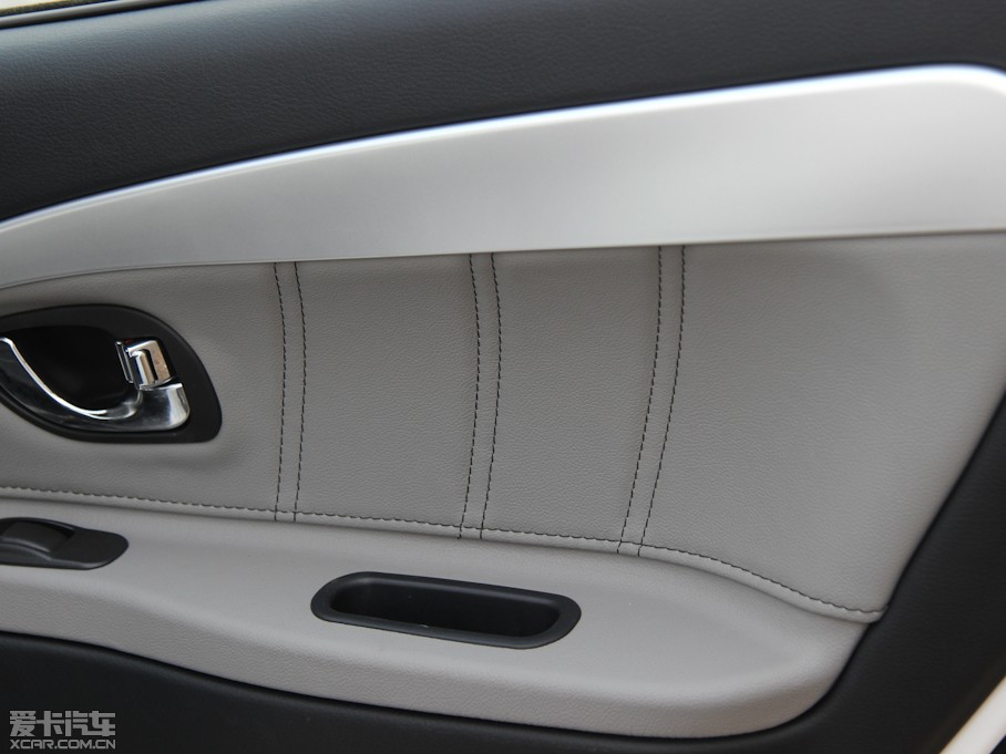 2012V3␂ H 1.5L քL