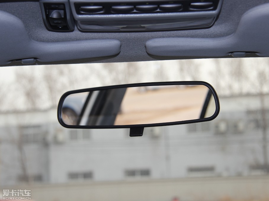 2012V3␂ H 1.5L քL