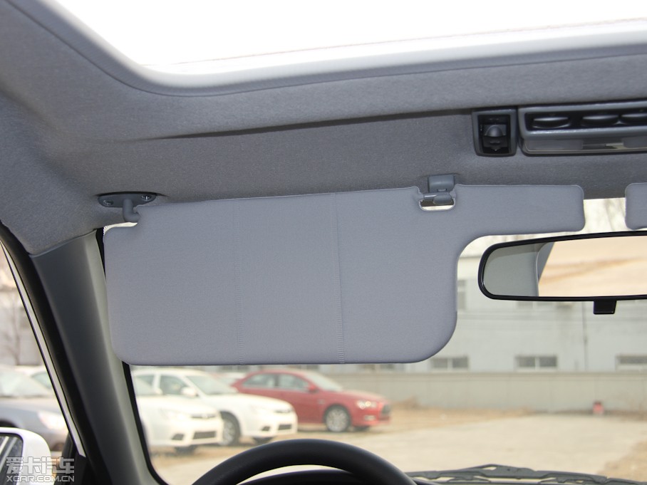 2012V3␂ H 1.5L քL