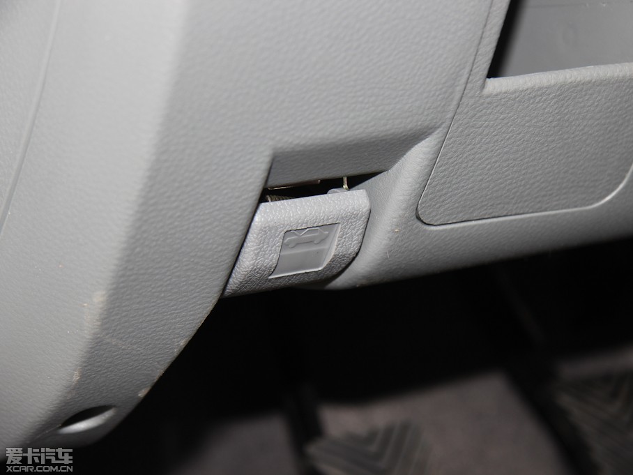 2012V3␂ H 1.5L քL