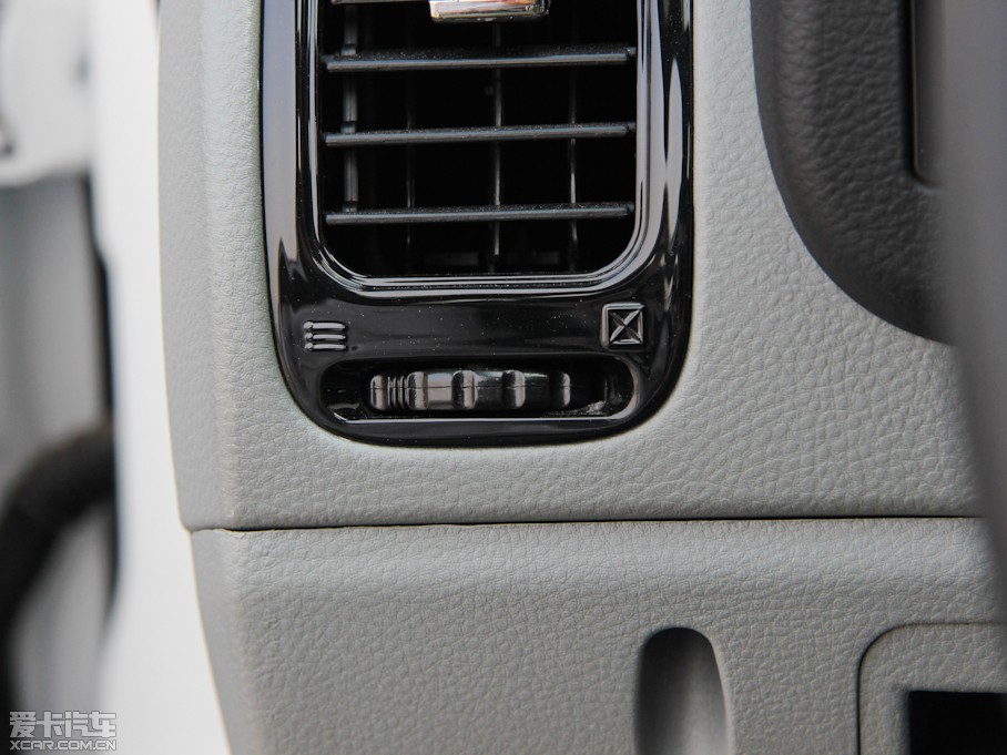 2012V3␂ H 1.5L քL