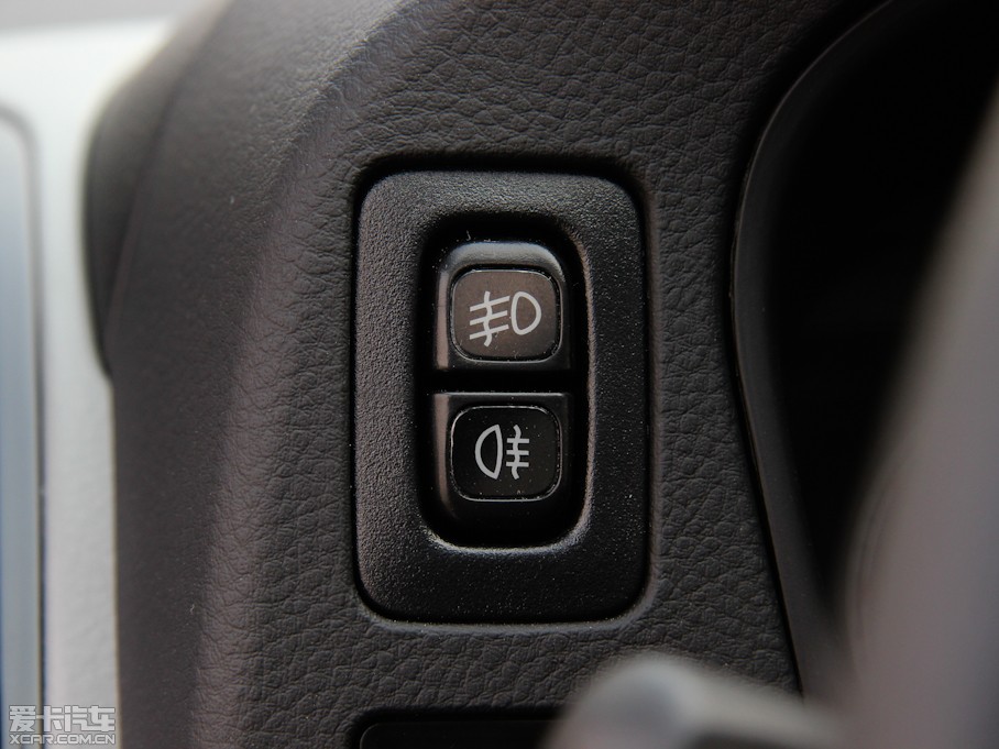 2012V3␂ H 1.5L քL