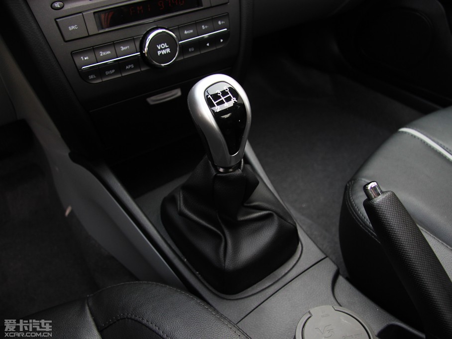 2012V3␂ H 1.5L քL