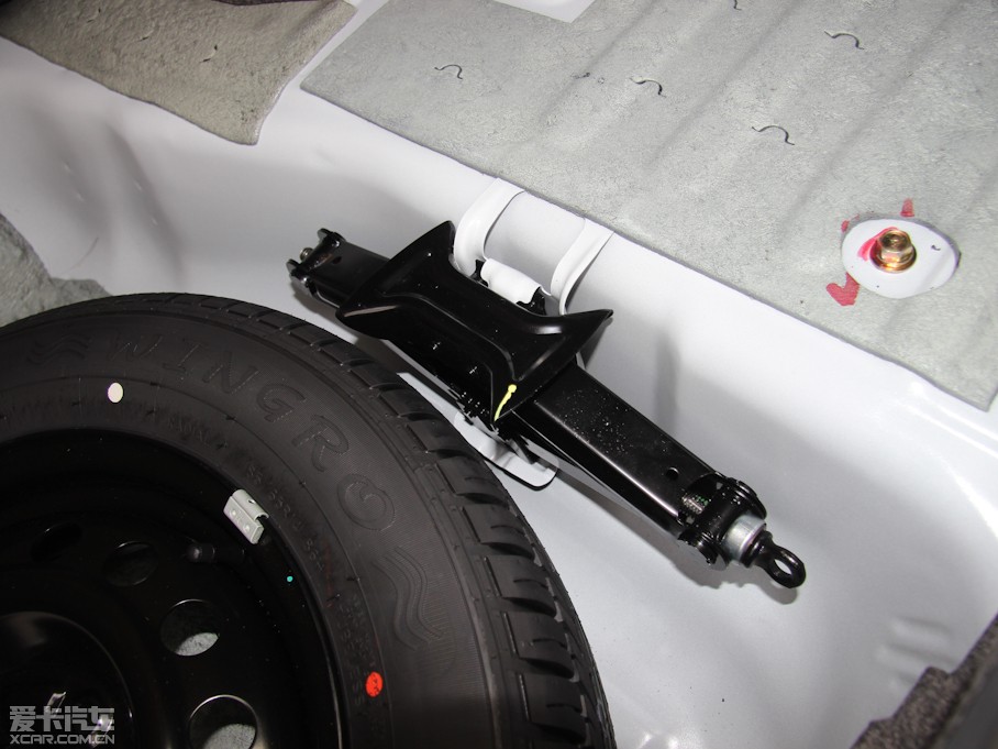 2012V3␂ H 1.5L քL