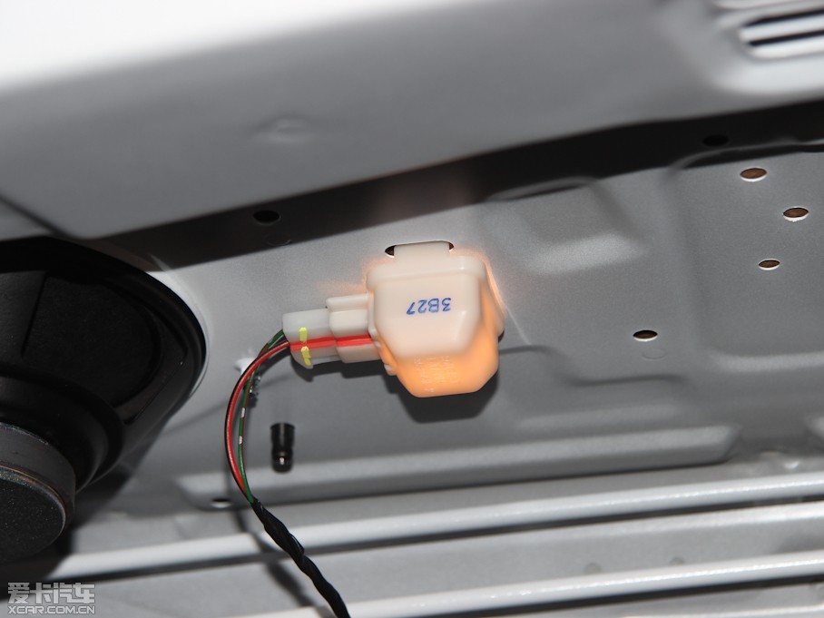 2012V3␂ H 1.5L քL