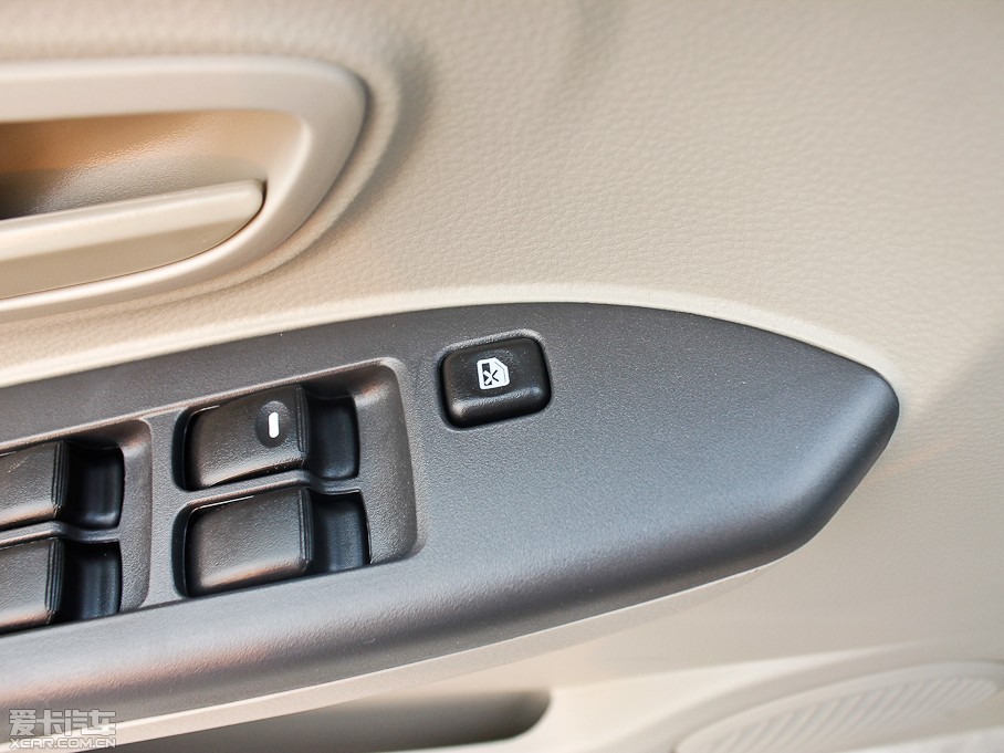 2012V3␂ H 1.5L քӺA