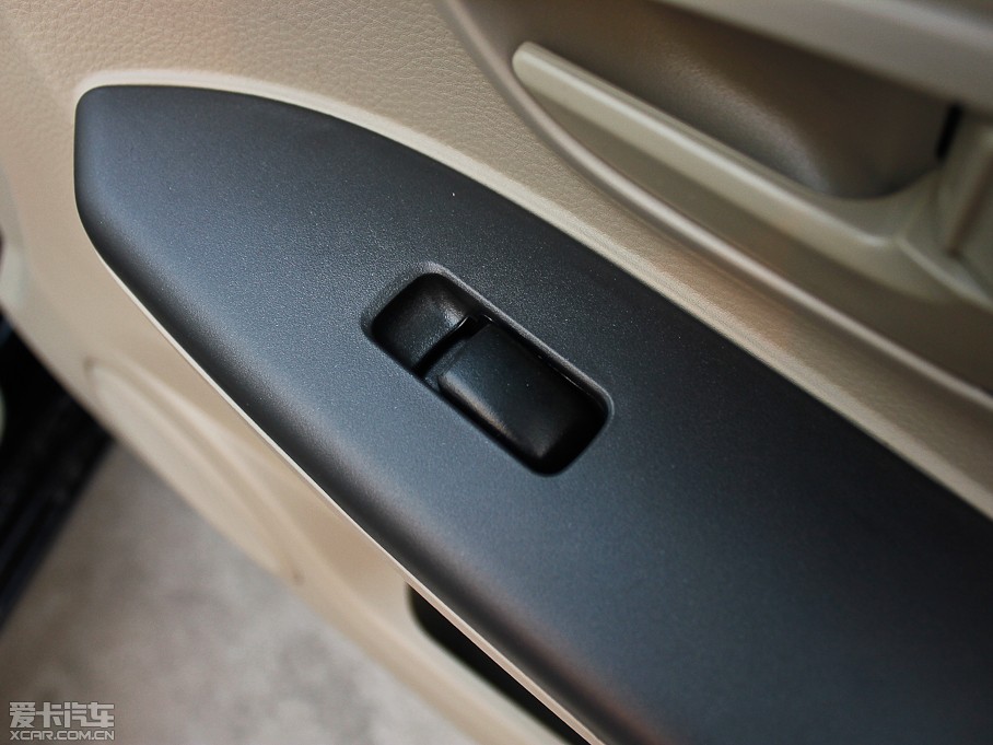 2012V3␂ H 1.5L քӺA