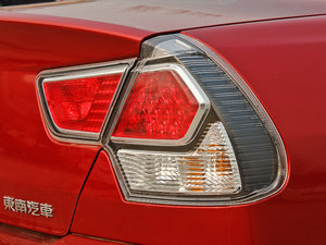 2012H 1.5L քŞ (ji)^