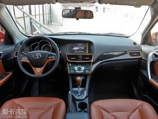 东南汽车2013款V6菱仕