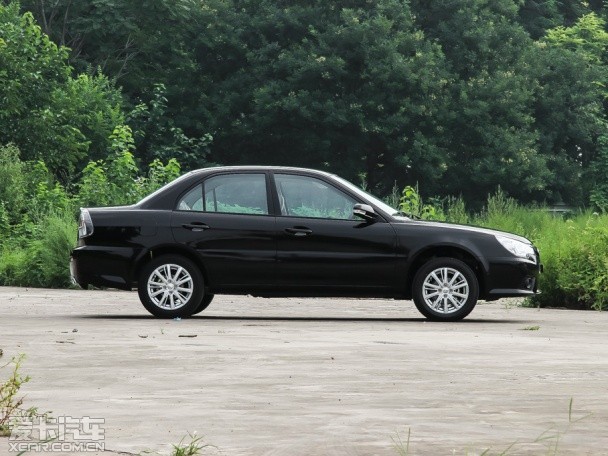 東南汽車2013款V3菱悅