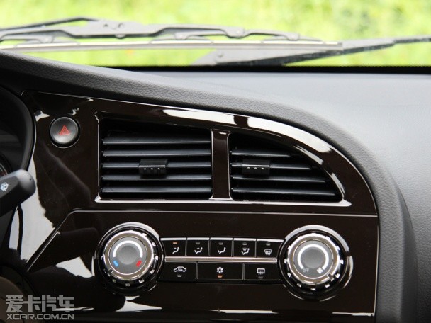 東南汽車2013款V3菱悅 東南汽車2013款V3菱悅