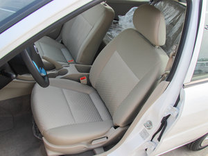 2013款1.5L 手动亲民版 主驾驶座椅