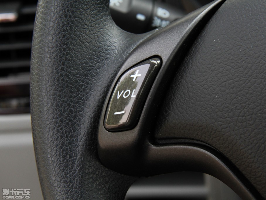 2014V3␂ Ŀ 1.5L ք(dng)L(fng)ɰ