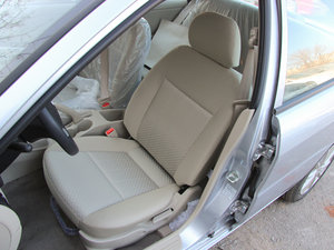 2014款改款 1.5L 手动亲民版 主驾驶座椅
