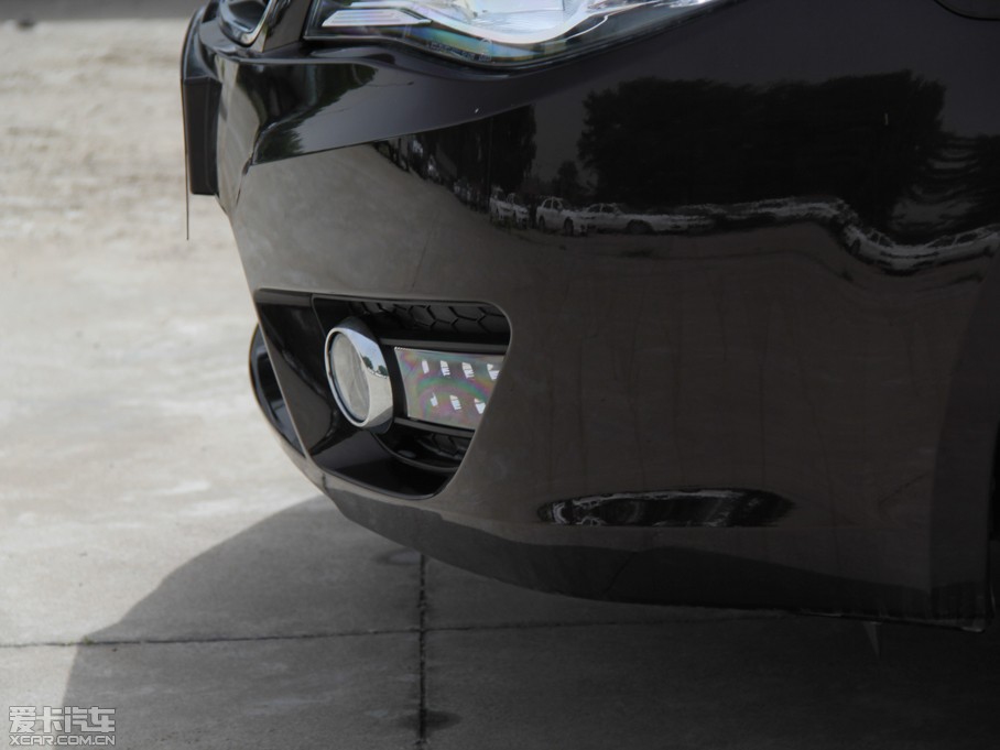 2014��V6���� 1.5L �քӺ��AŮ�԰�