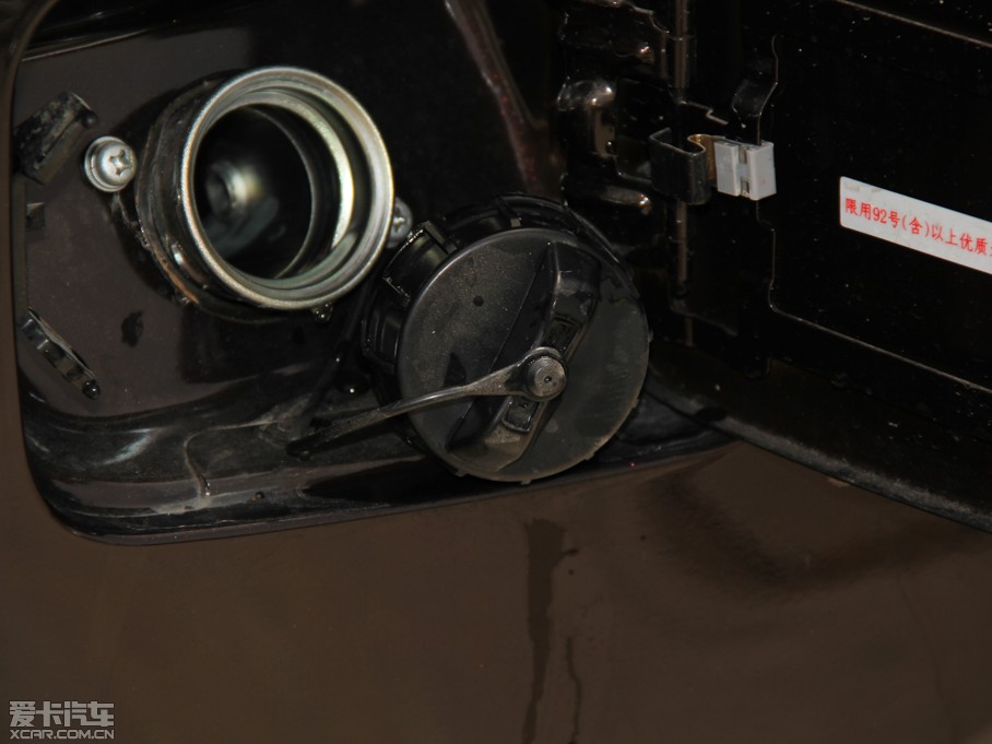 2014��V6���� 1.5L �քӺ��AŮ�԰�