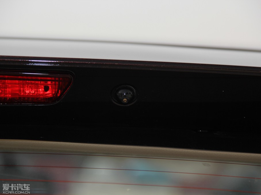 2014��V6���� 1.5L �քӺ��AŮ�԰�