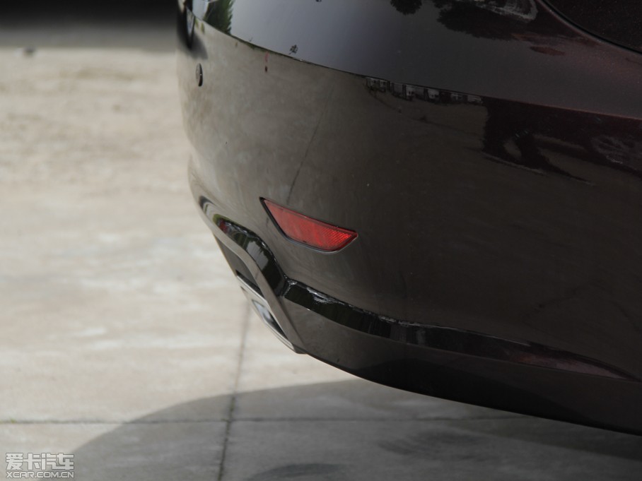 2014��V6���� 1.5L �քӺ��AŮ�԰�