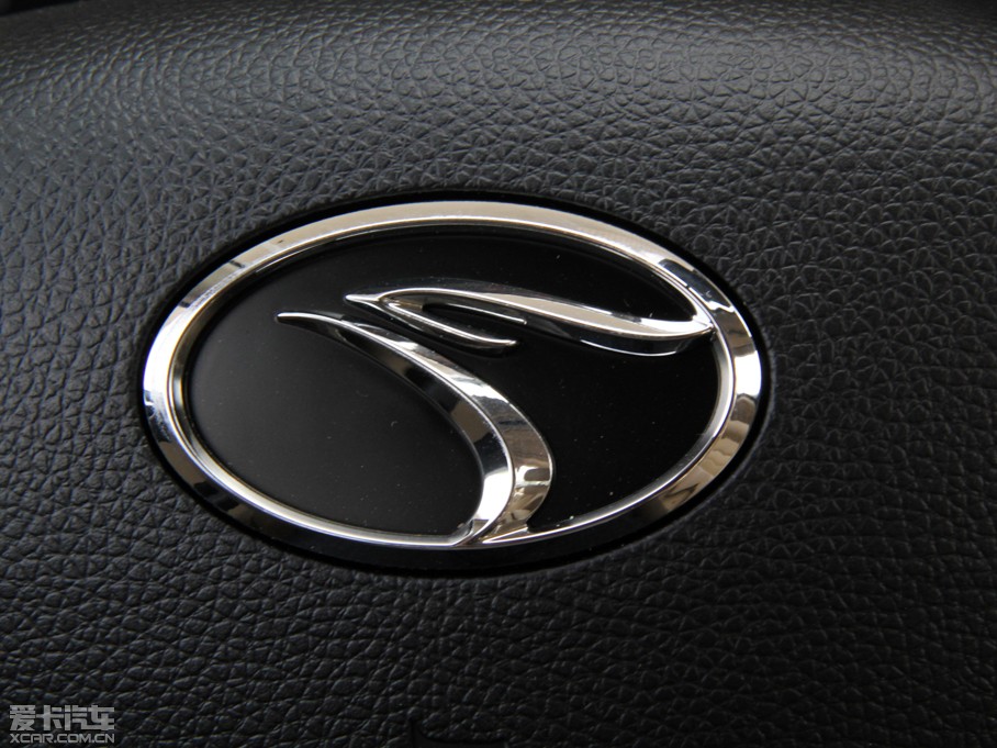 2014��V6���� 1.5L �քӺ��AŮ�԰�