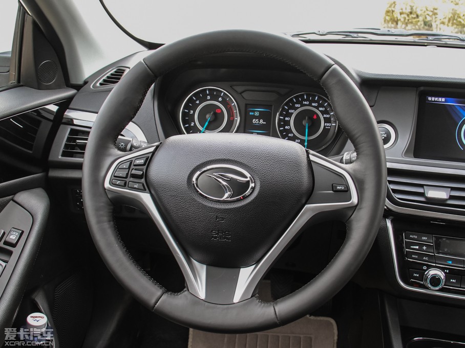 2015V cross 1.5T քǿ