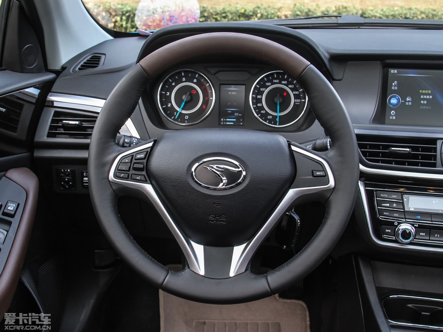 2015V5 plus 1.5T քǿ