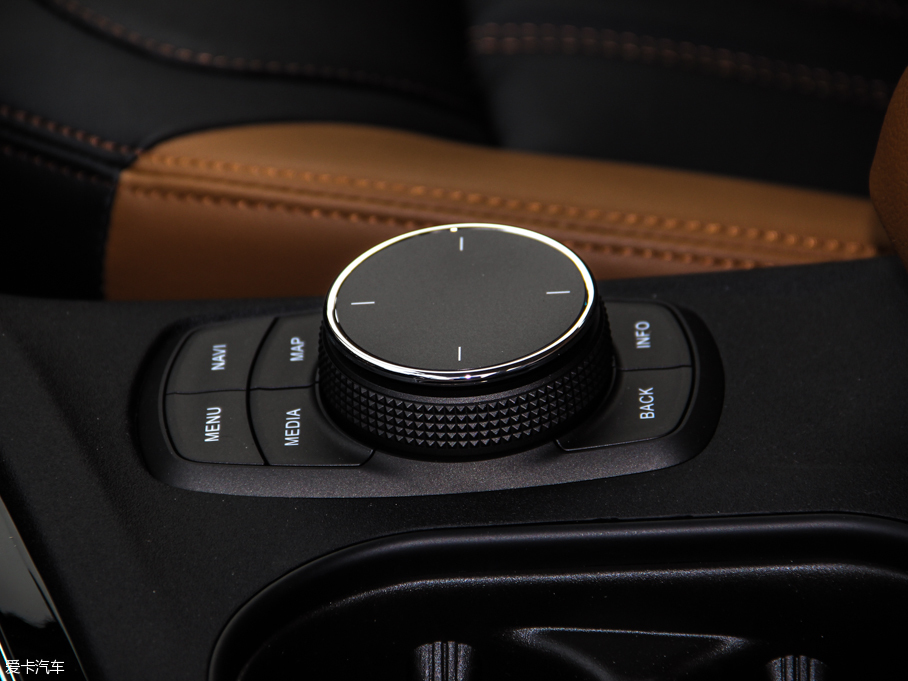 2015��|��DX7 1.5T �ԄӾ�Ӣ��