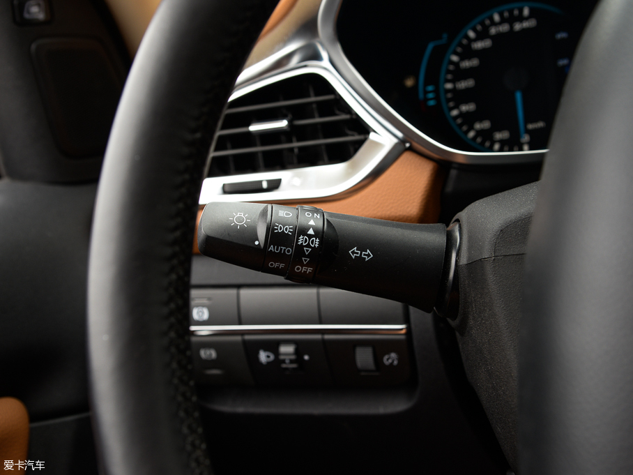 2015��|��DX7 1.5T �Ԅ����F��