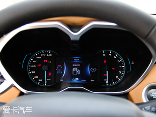 東南汽車2015款東南DX7