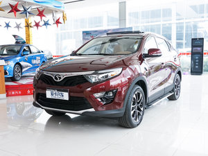 2015款1.5T 手动豪华版 整体外观