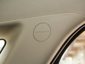 2015款1.5T 手动尊贵版 空间座椅
