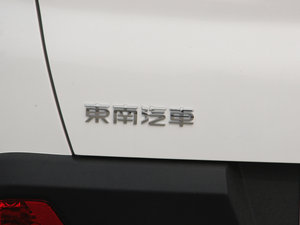 2015款1.5T 自动精英版 细节外观