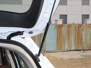 2015款1.5T 自动精英版 其它