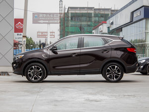 2015款1.5T 手动凯旋版 正侧（左）