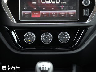 東南汽車2017款東南DX3