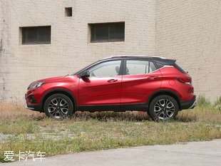 東南汽車2017款東南DX3