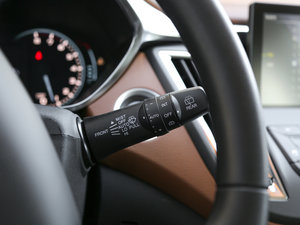 2017款1.5T 自动豪华型 中控区