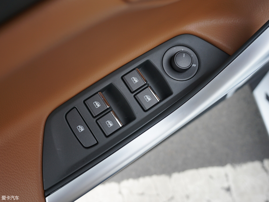 2018|DX7 1.5T ԄӘsҫ