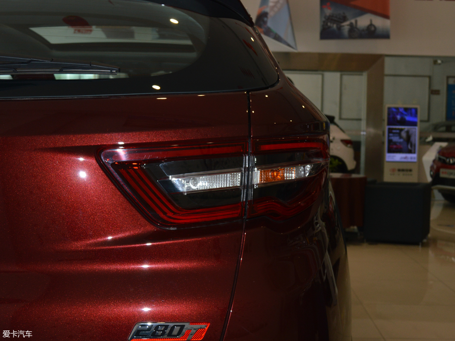 2018��|��DX7 Prime 1.8T DCT���F�� ��V