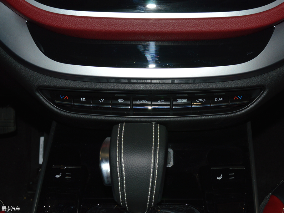 2018��|��DX7 Prime 1.8T DCT���F�� ��V