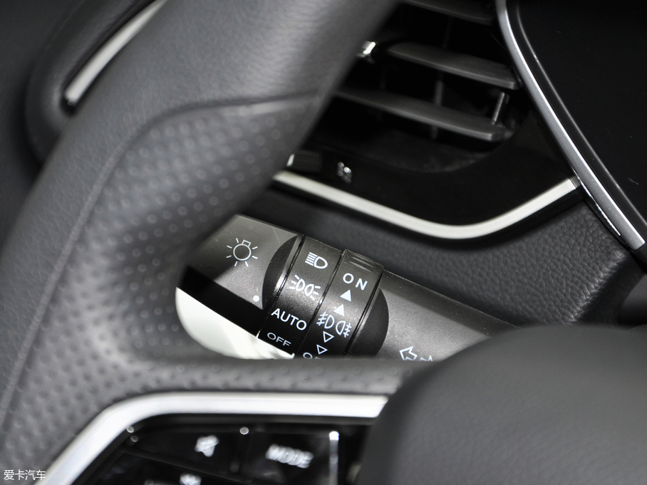 2018��|��DX7 Prime 1.8T DCT���A�� ��V