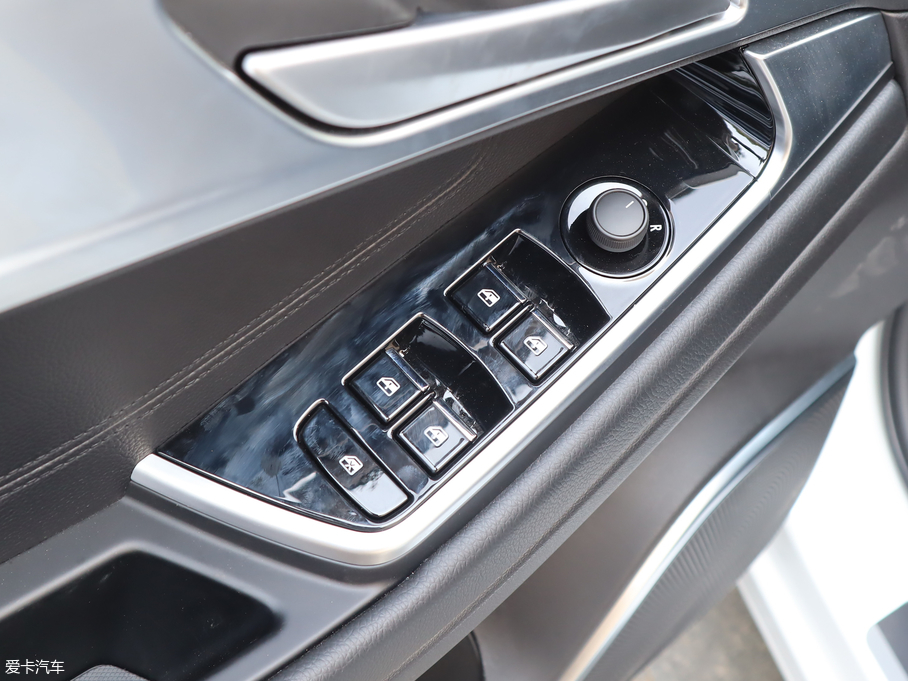 2018��|��DX7 Prime 1.5T �Ԅ����ǿհ�