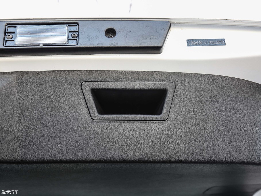 2018��|��DX7 Prime 1.8T DCT���F�� ��V