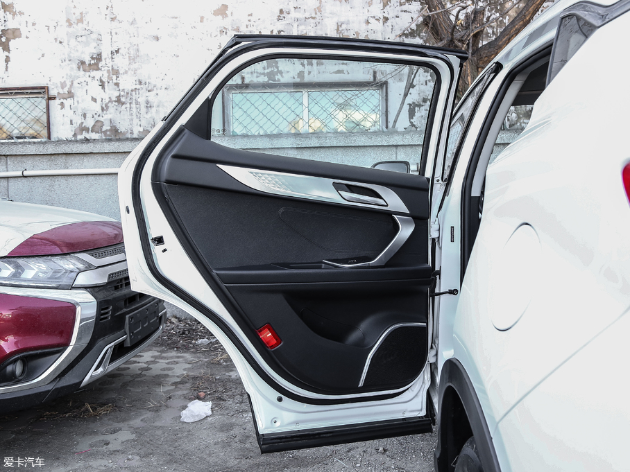 2018��|��DX7 Prime 1.8T DCT���F�� ��V