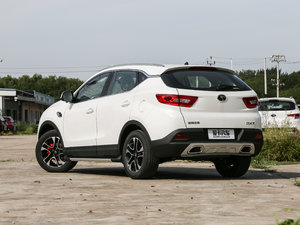 2018款1.5T 自动豪华版 左后45度
