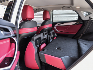 2018款Prime 1.8T DCT旗舰型 国V 后排座椅放倒