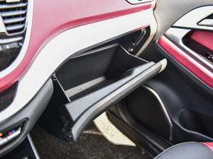 2018款Prime 1.8T DCT旗舰型 国V 空间座椅