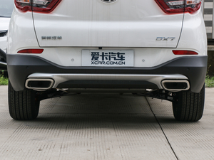 2018款Prime 1.5T 手动尊贵型 国V 排气管