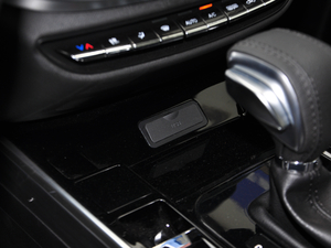 2018款Prime 1.8T DCT豪华型 国V 中控区